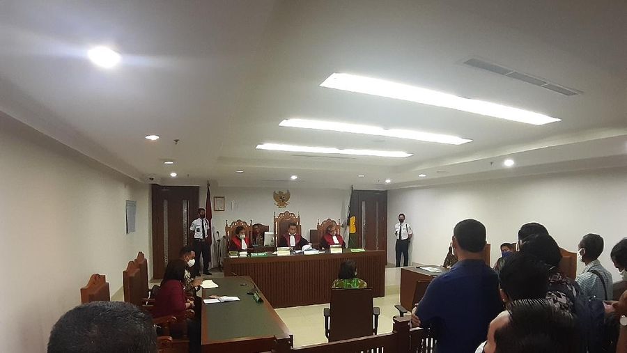 Sidang KCN/Anisatul Umah
