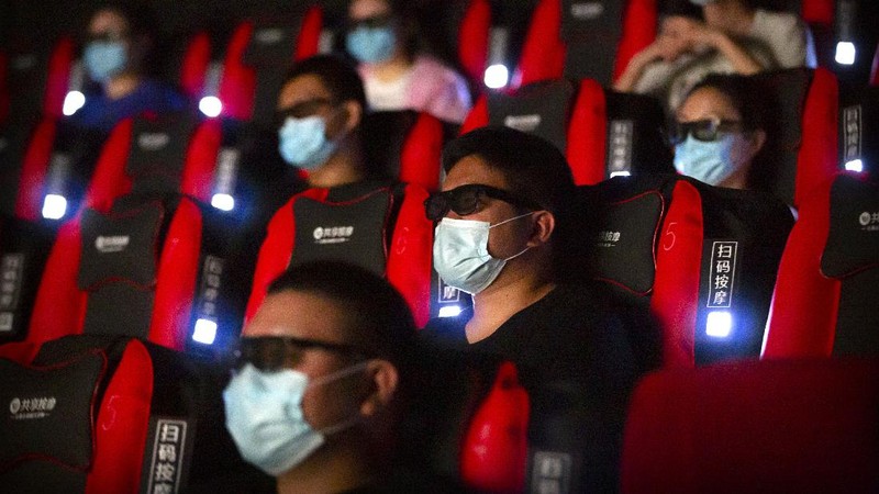 Ilustrasi bioskop di Beijing sudah mulai dibuka. AP/Mark Schiefelbein