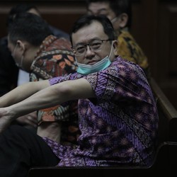 Deretan Skandal Lapkeu di Pasar Saham RI, Indofarma-Hanson!