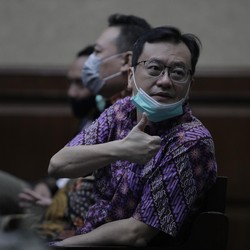 Positif Covid-19, Begini Kondisi Terbaru Benny Tjokro