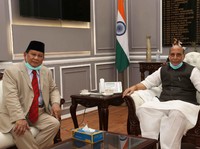 Menhan India Bercakap via Telepon dengan Prabowo, Bahas Apa?