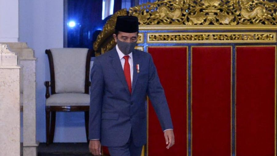 Presiden Joko Widodo (Jokowi) saat Pelantikan Gubernur Kepulauan Riau. (Biro Pers Sekretariat Presiden/Kris)