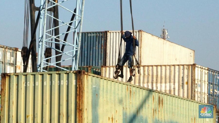 Aktivitas Pelabuhan Sunda Kelapa