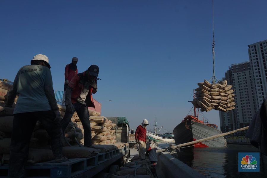 Ilustrasi Semen  Indocement pelabuhan sunda kelapa