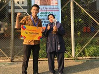 Happy, Lulusan Vokasi Prestasi Bisa Mudah Naik Gaji & ke BUMN