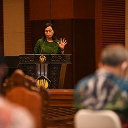 Sri Mulyani Kasih Pinjaman Rp 500 Juta, Bunganya Super Murah!