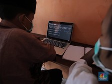 Top! Laptop Pelajar Google ChromeBook OS Diproduksi di RI