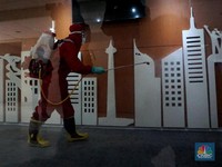 DKI Jakarta Terus Memimpin Kasus Baru Covid-19, Ada Apa?