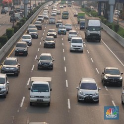 Warna Pelat Mobil & Motor Berubah dari Hitam Jadi Putih