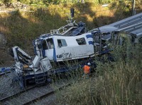 Alert! Kereta Tergelincir, 4 Tewas & 23 Orang Luka