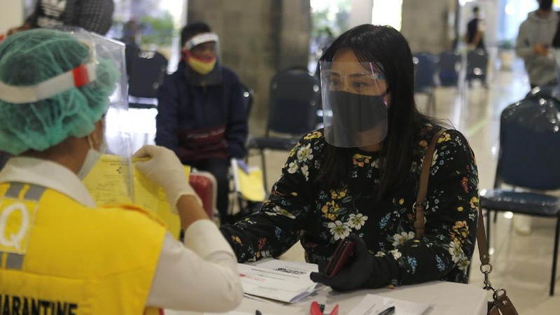 Bali buka kunjungan wisatawan domestik. (AP Photo/Firdia Lisnawati)