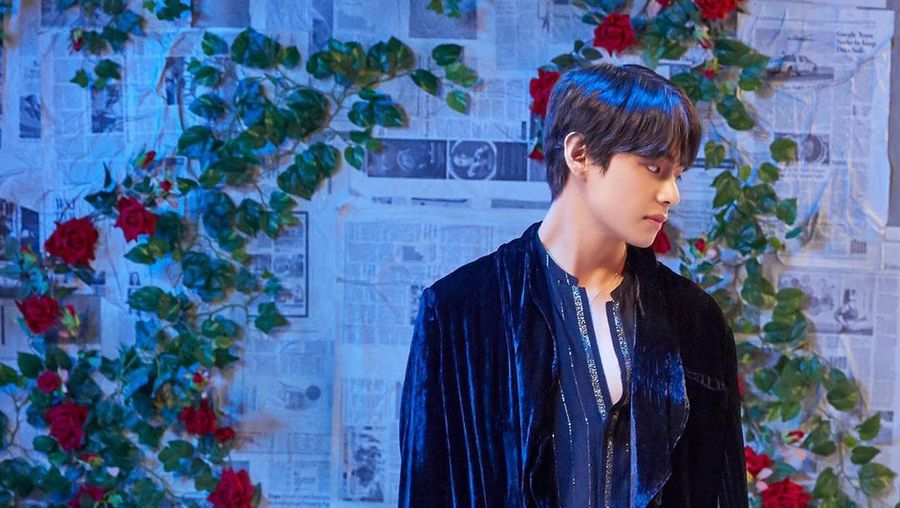 BTS V (Tangkapan Layar Instagram @bts.bighitofficial)