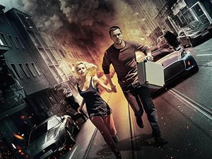 Sinopsis Film Collide, Aksi Nicholas Hoult Merampok Bandar Narkoba di Jerman