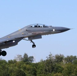 Pertanda Apa Ini? Bomber China Wara-wiri Laut China Selatan