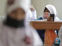Mas Nadiem, Masalah Siswa Bukan Cuma Kuota Internet Lho