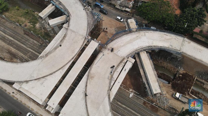 Progres Flyover Lenteng Agung. (CNBC Indonesia/Andrean Kristianto)