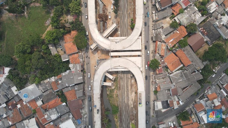 Progres Flyover Lenteng Agung. (CNBC Indonesia/Andrean Kristianto)