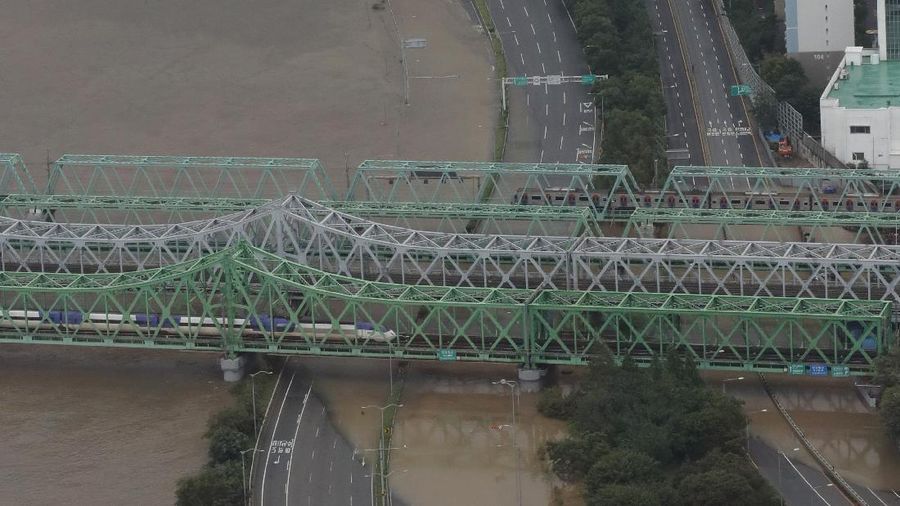 Banjir di Korea Selatan.  (AP/Lee Jin-man)