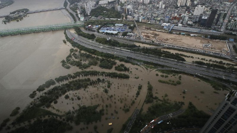 Banjir di Korea Selatan.  (AP/Lee Jin-man)
