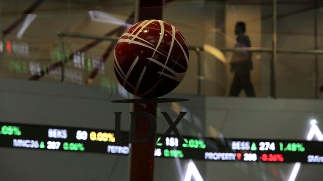 IHSG Tak Kunjung Bangkit hingga Sesi I, 295 Saham Turun