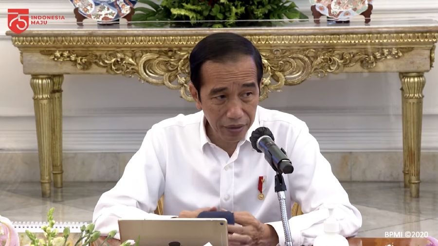 Presiden Jokowi pada Ratas Penggabungan BUMN Sektor Aviasi dan Pariwisata, 6 Agustus 2020. (Dok: Tangkapan layar Sekretariat Presiden)