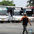 Potret Terminal Kampung Rambutan yang Masih Sepi Saat Pandemi