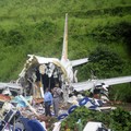 18 Tewas, India Periksa Kotak Hitam Boeing-737 yang Jatuh
