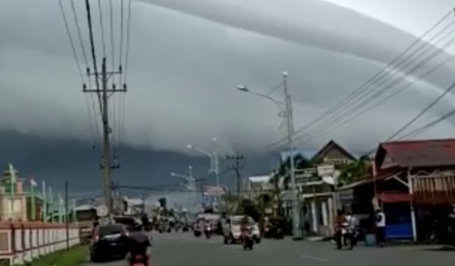 Tsunami Jawa 20 Meter Tak Ada Teknologi Yang Bisa Melindungi