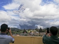 Gunung Sinabung Erupsi Lagi, Status Siaga