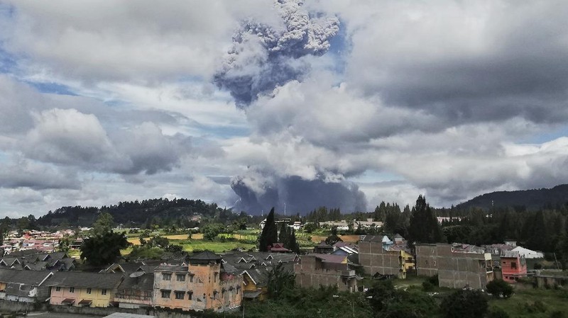 Erupsi Sinabung ()KESDM, Badan Geologi, PVMBG