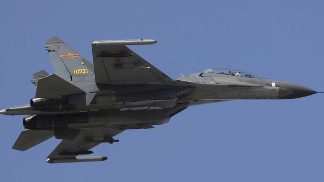 China is getting hotter, Xi Jinping sends nuclear jets to Taiwan