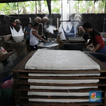 Derita Perajin Tahu Saat Pandemi, Omzet Anjlok Hingga 80%!