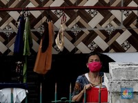 Beras Hingga Rokok, Alasan Kenapa Banyak Orang Miskin di RI