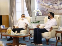 Kunjungi 4 Kota, Bos OJK Pantau Pemulihan Ekonomi Nasional