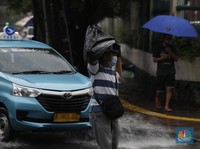 Waspada, Jalan TB Simatupang Arah Pondok Indah Jaksel Banjir