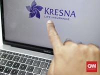 OJK Panggil Nasabah Lansia Kresna LIfe, Bahas Apa?