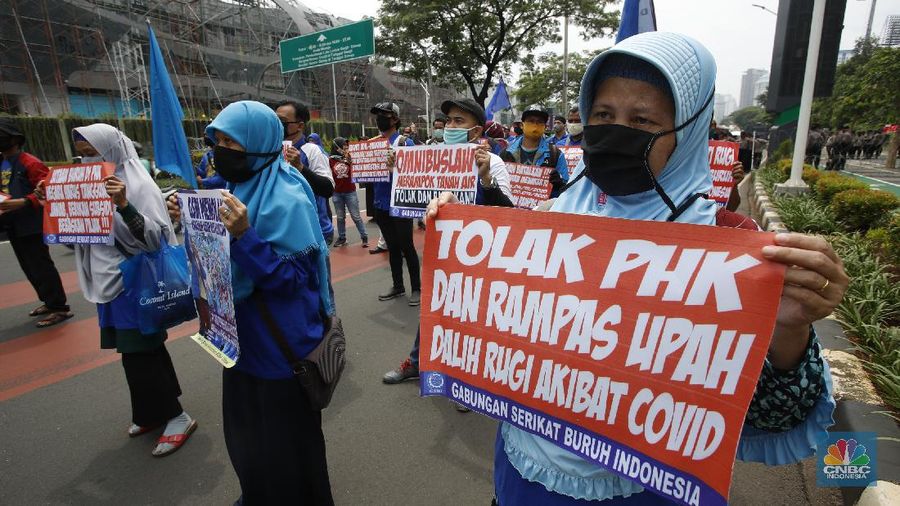 Demo Buruh di SIdang Tahunan MPR RI (CNBC Indonesia/Tri Susilo)