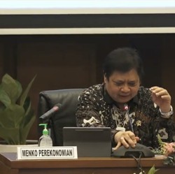 Airlangga: Regulasi Makro & Mikro Bakal Dibuat Satu Komando