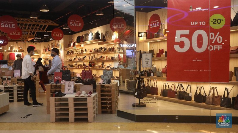 Ilustrasi ritel diskon. (CNBC Indonesia/Andrean Kristianto)