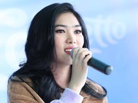 Isyana Gebrak Penggemar di Konser Virtual The Journey Show