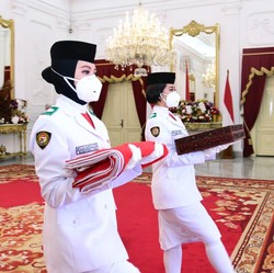 Ini Dia 3 Paskibraka Pengibar Bendera Sang Merah Putih