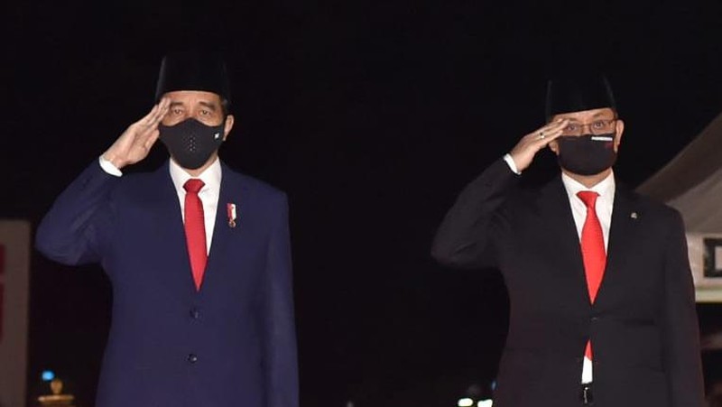 Presiden Jokowi Pimpin Apel Kehormatan dan Renungan Suci di TMP Kalibata (BPMI Setpres/Rusman)