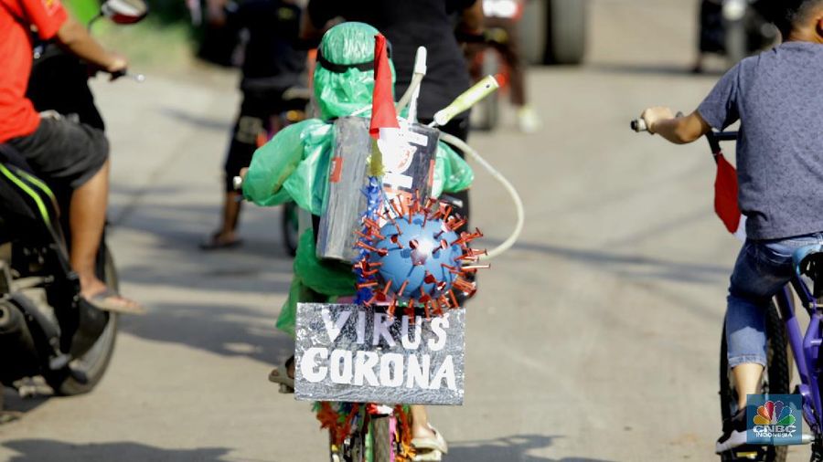 Pawai sepeda hias 17-an (CNBC Indonesia/Muhammad Sabki)