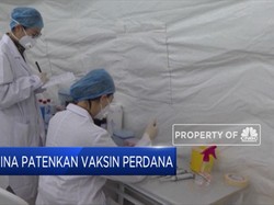China Patenkan Vaksin Perdana