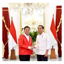 Eks Vokalis 'Nidji' Giring Ganesha Jadi Plt Ketua Umum PSI