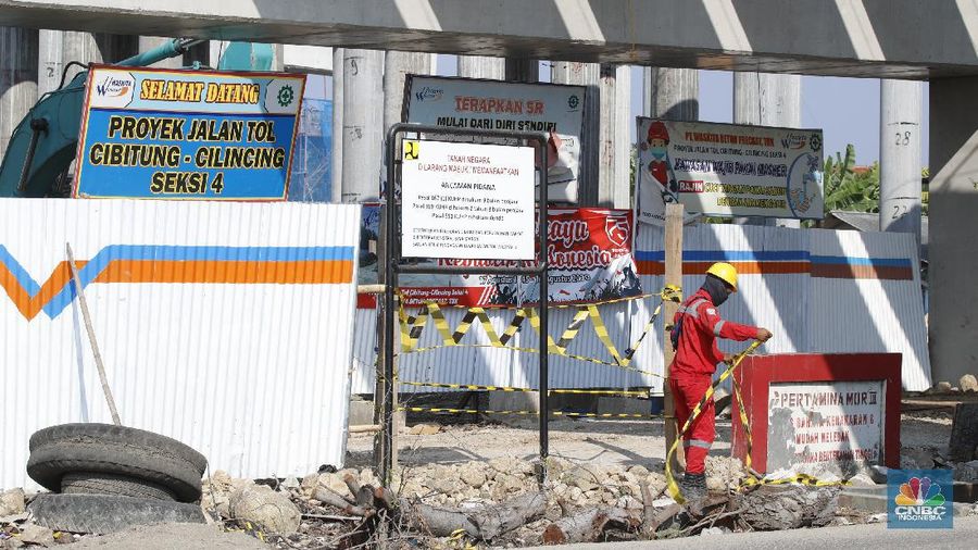 Proyek Pembangunan Jalan Tol Cibitung-Cilincing Seksi IV (CNBC Indonesia/ Tri Susilo)