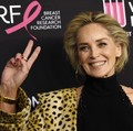 Masih Kece, Sharon Stone Pamer Pakai Bikini di Usia 63 Tahun