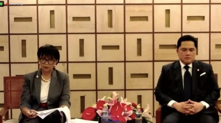 Menlu Retno dan Menteri Erick