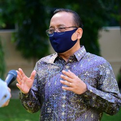 Penjelasan Lengkap Istana Soal Salah Ketik di UU Cipta Kerja