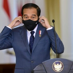 Titah Jokowi ke Kapolri Hingga Anies Cs: Kawal Warga 'Nakal'